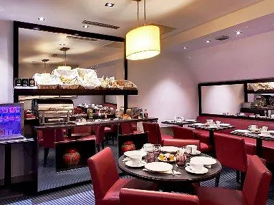酒店 乐瑟纳酒店 4*