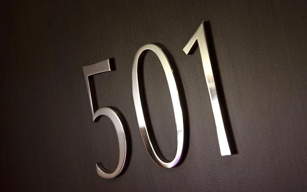 Hotel Le Senat 4*